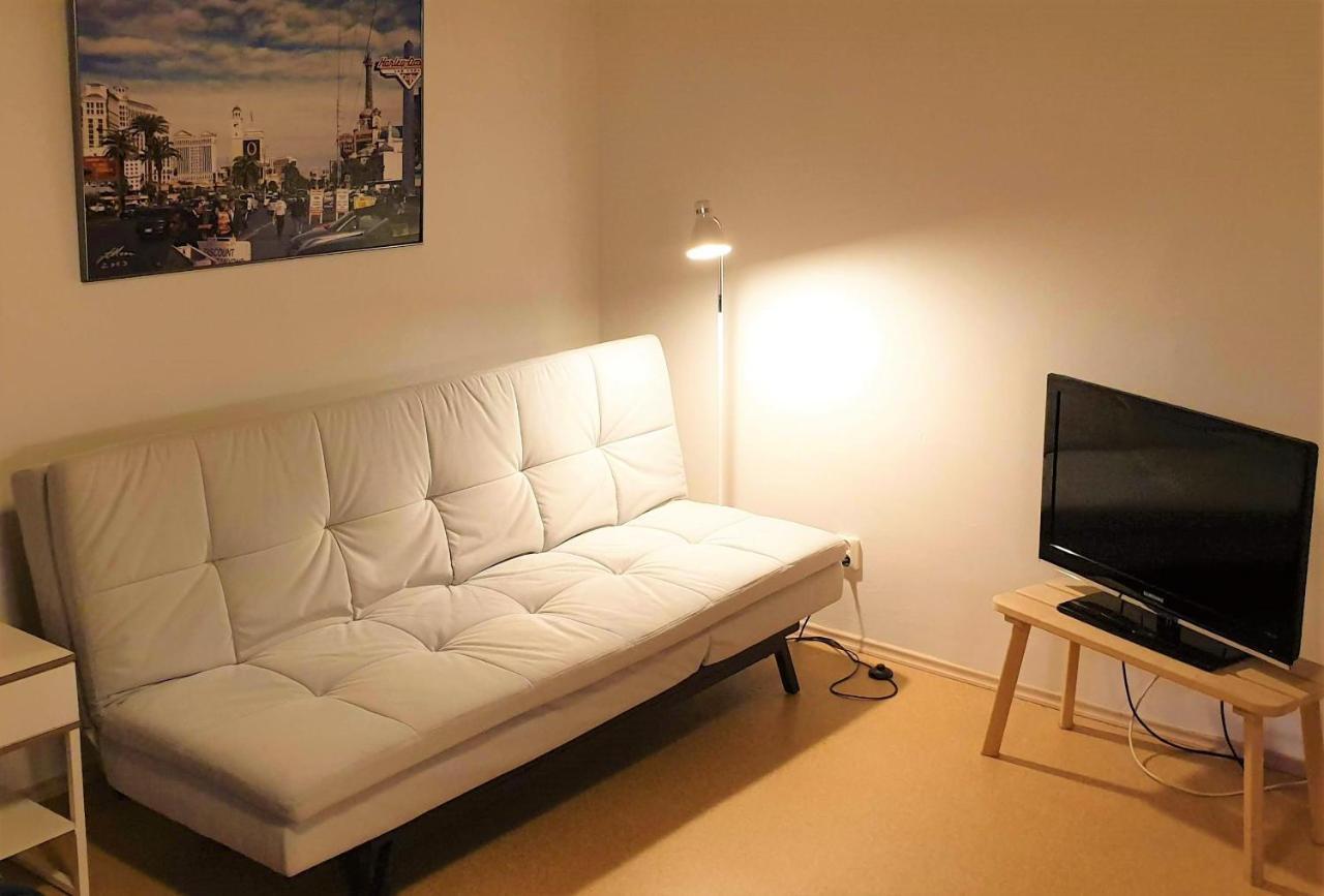 Tihase Studio Apartment With Sauna Tallin Exterior foto